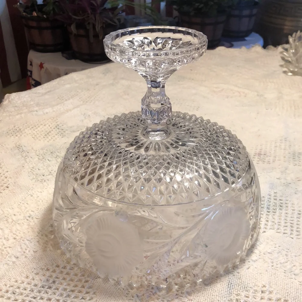 Rose Collection Pedestal Compote Dish 24% Handcut Lead Crystal  10